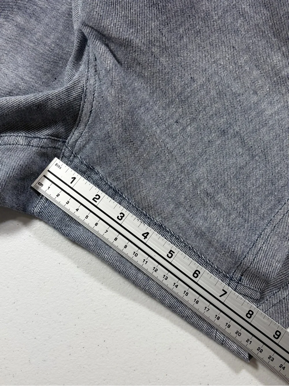 Tommy Bahama Bluish Gray Flat-Front Linen-Blend Shorts (40)
